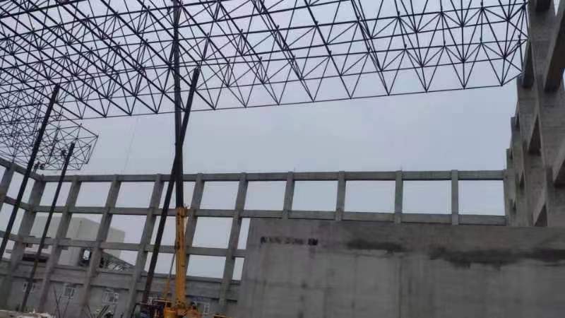 玻璃廠網(wǎng)架安裝項(xiàng)目